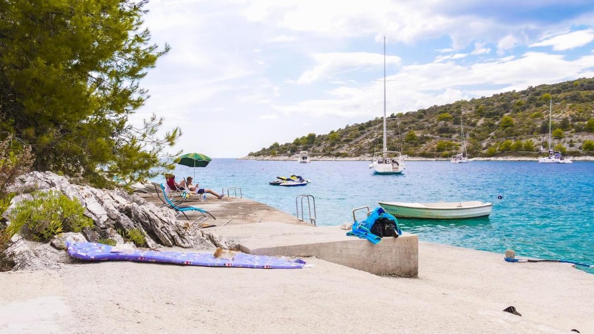 Fully Renovated One Bedroom Apartment With A Seaview - A Sevid Exteriér fotografie